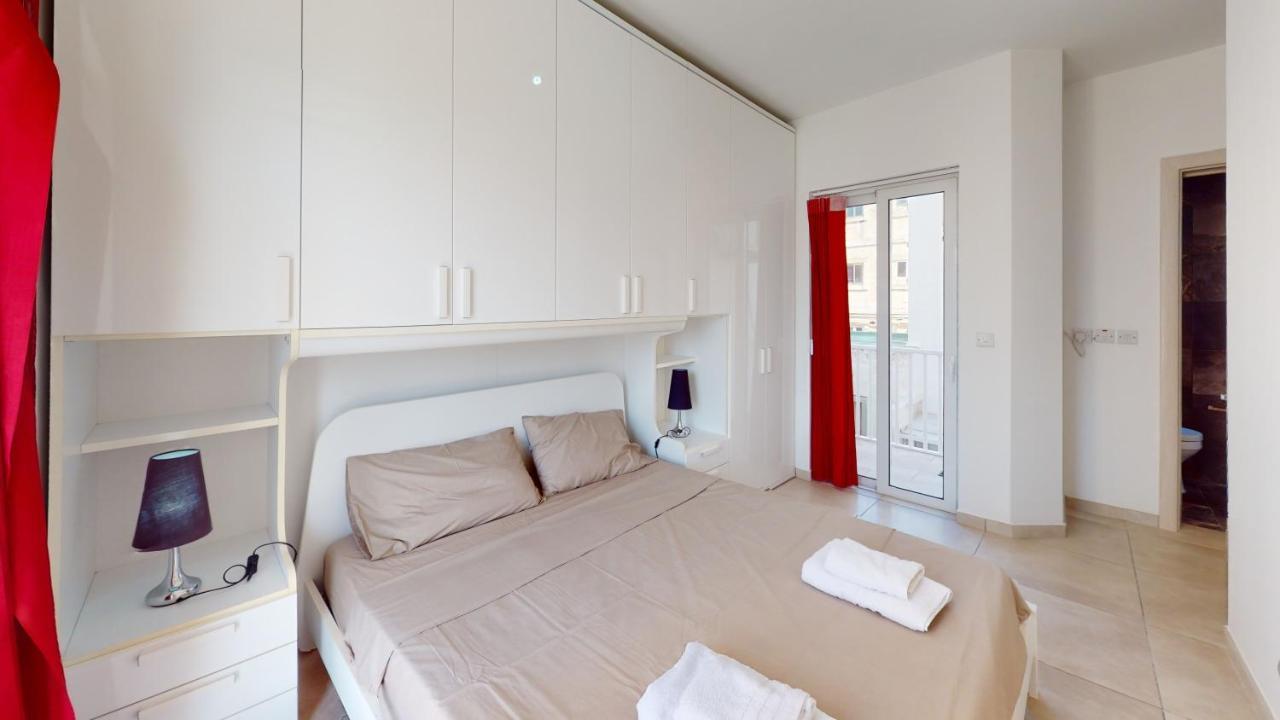 Modern Apartment In Gzira Extérieur photo
