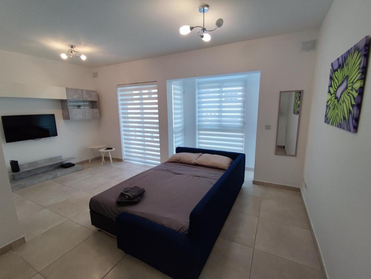 Modern Apartment In Gzira Extérieur photo