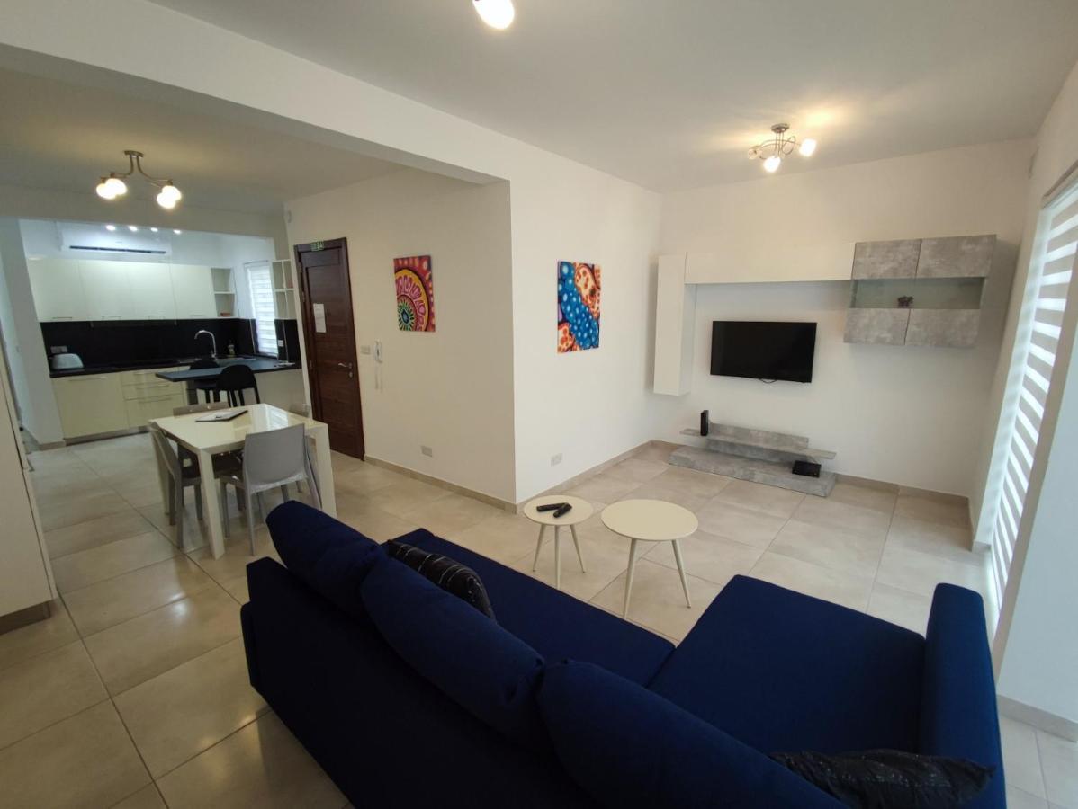 Modern Apartment In Gzira Extérieur photo